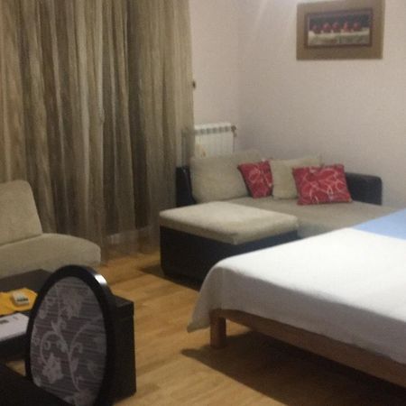Apartman Snow White Újvidék Kültér fotó